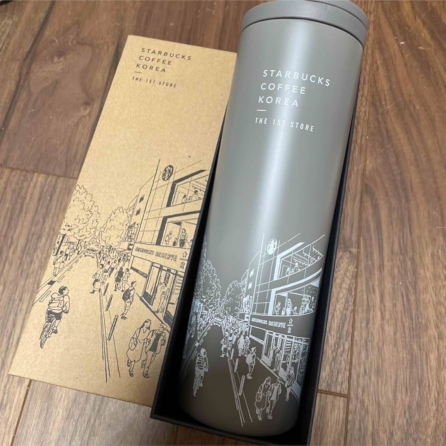 STARBUCKS韓国1号店梨大R限定パスポートケース＆ネームタグ STARBUCKS韓国1号店梨大R限定パスポートケース＆ネームタグ